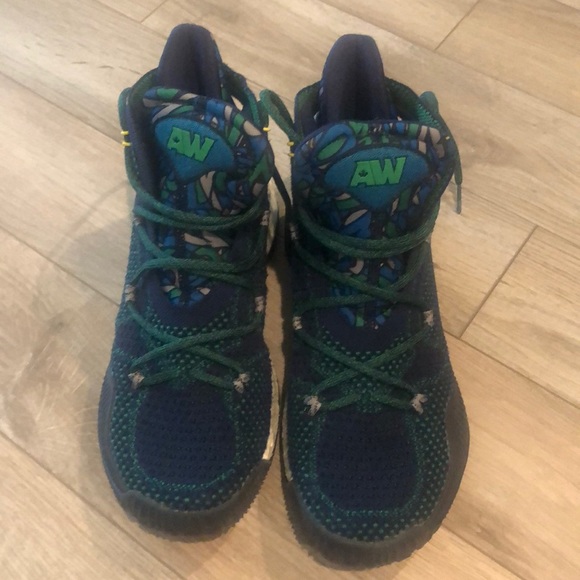 adidas geofit tennis shoes